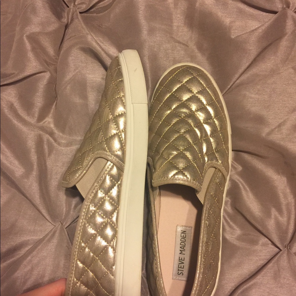Steve Madden flats
